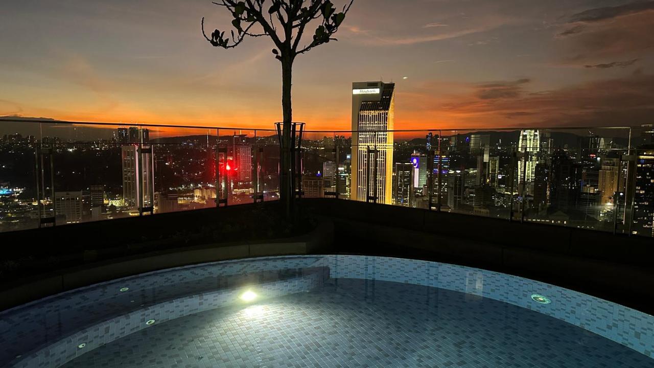 The Robertson Residence Bukit Bintang 20F Куала-Лумпур Экстерьер фото