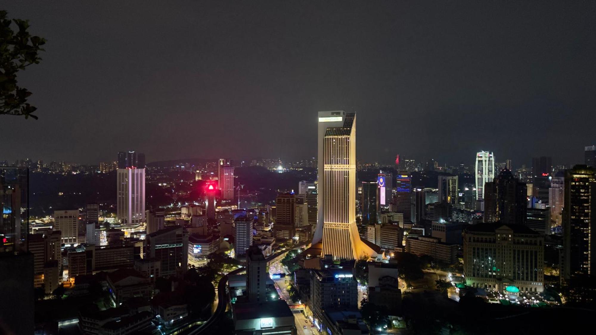 The Robertson Residence Bukit Bintang 20F Куала-Лумпур Экстерьер фото
